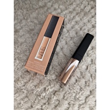 Nars Mini Radiant Creamy Concealer 1 4ml Nars Mini Radiant Creamy Concealer 1 4ml