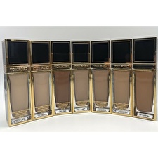 Tom Ford Shade&illuminate Liquid Foundation 10.0 Chestnut 30ml Tom Ford Shade&illuminate Liquid Foundation 10.0 Chestnut 30ml