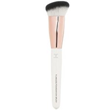 Image I Beauty No. 101 Flawless Foundation Brush Image I Beauty No. 101 Flawless Foundation Brush