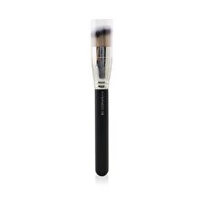 Mac Synthetic Rounded Slant Brush 170 Mac Synthetic Rounded Slant Brush 170