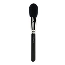 MAC 150 Synthetic Large Powder Brush MAC 150 Synthetic Large Powder Brush
