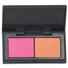 THREE Blown Away Blush Duo - # 03 Roam Free 3g/0.01oz THREE Blown Away Blush Duo - # 03 Roam Free 3g/0.01oz