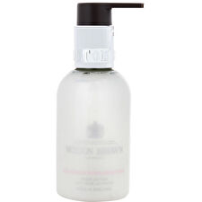 Molton Brown Delicious Rhubarb & Rose Hand Lotion 100ml/3.4oz Molton Brown Delicious Rhubarb & Rose Hand Lotion 100ml/3.4oz