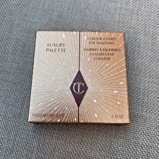 Charlotte Tilbury Luxury Palette Eyeshadow Palette Fire Rose 4 Shades 4.5 G Charlotte Tilbury Luxury Palette Eyeshadow Palette Fire Rose 4 Shades 4.5 G