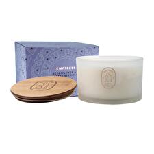 Distillery Fragrance House Soy Candle Temptress (elderflower & Fresh Berries) 450g Distillery Fragrance House Soy Candle Temptress (elderflower & Fresh Berries) 450g