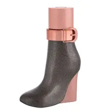 Marc Dion It's A Shoe Thing Pink Drama Woman Eau De Parfum 100ml Marc Dion It's A Shoe Thing Pink Drama Woman Eau De Parfum 100ml