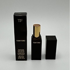 Tom Ford Matting Corrector Traceless Soft Matte (concealer) 3.5 G - Shade: 4w0 Hazel Tom Ford Matting Corrector Traceless Soft Matte (concealer) 3.5 G - Shade: 4w0 Hazel