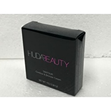 Huda Beauty Tantour Bronzing Bronzer Compact Powder Tan 11 G Huda Beauty Tantour Bronzing Bronzer Compact Powder Tan 11 G