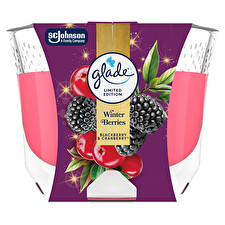 Glade Scented Candle Winter Berries 204 G Glade Scented Candle Winter Berries 204 G