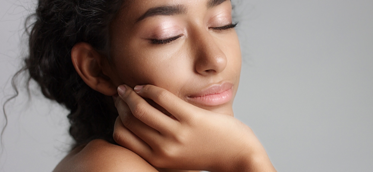 Makeup for olive skin tones