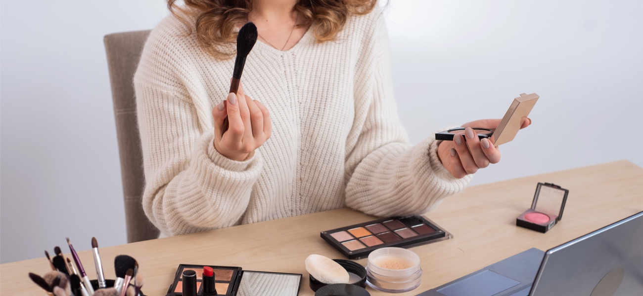 How to shop for foundation online?