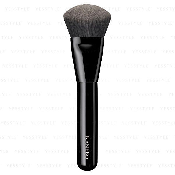 Foundation Brush - 1 pc