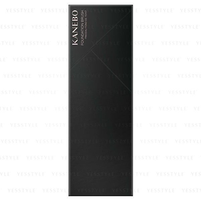 Foundation Brush - 1 pc