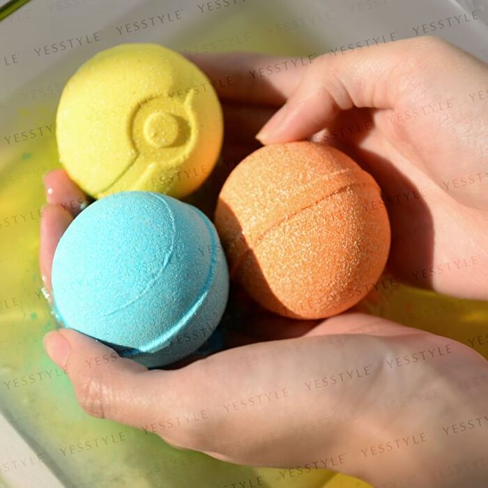 Surprising Bath Bomb - San-X Sumikko Gurashi - 75g