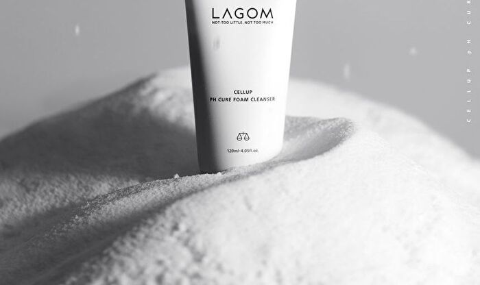 Lagom Cellup pH Cure Foam Cleanser - 120ml