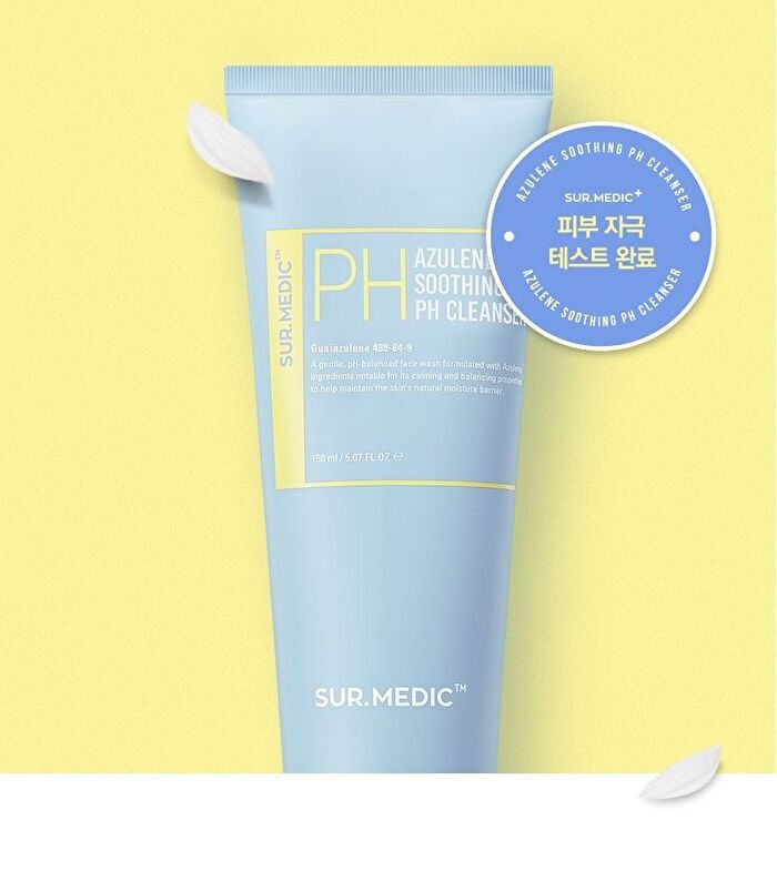 Surmedic Azulene Soothing pH Cleanser - 150ml