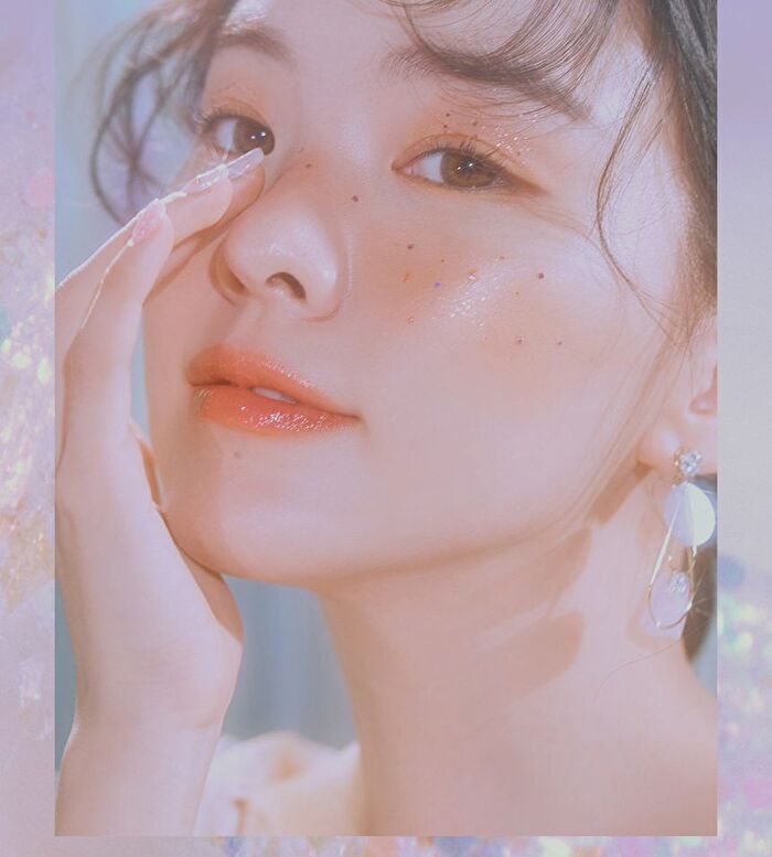 Champagne Eye Glitter - 3 Colors - #01 Pure White