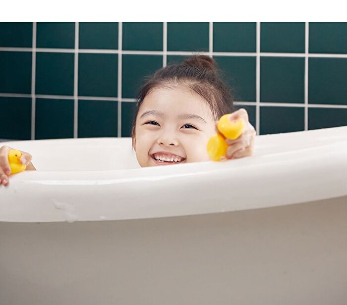 Kids Soft Foaming Body Wash - 460ml
