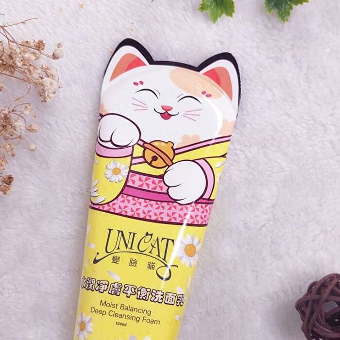Unicat Moist Balancing Deep Cleansing Foam - 100ml