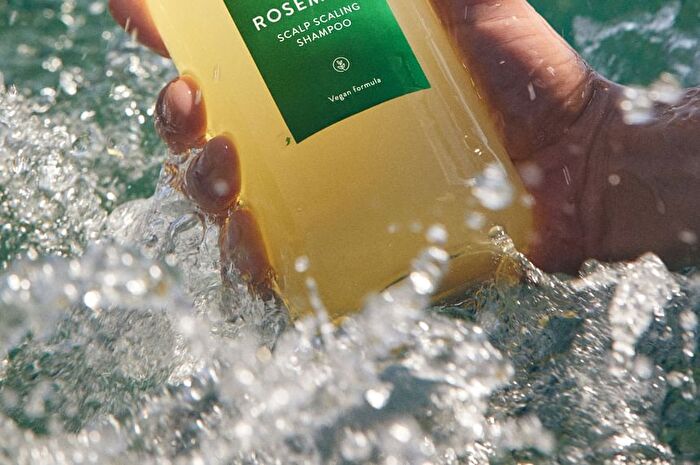 Aromatica Rosemary Scalp Scaling Shampoo - NEW - 400ml