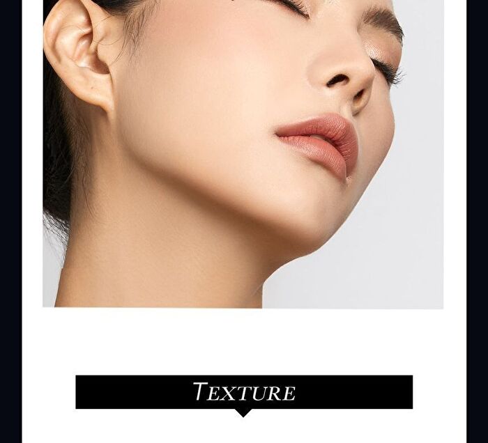 Zoom-In Foundation - 4 Colors - #01 Fair Ivory