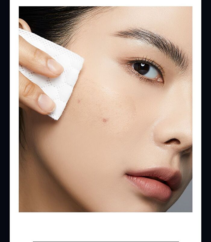 Zoom-In Foundation - 4 Colors - #01 Fair Ivory