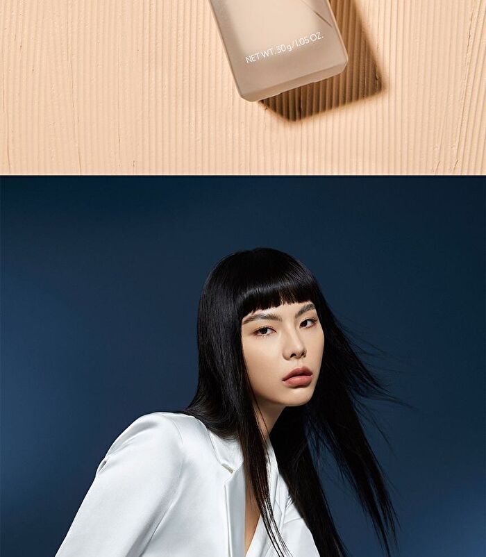 Zoom-In Foundation - 4 Colors - #02 Natural Ivory