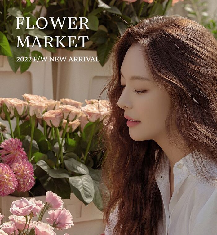 Ready To Wear Water Lipstick Flower Market Edition - 3 Colors - #01 Wet Mandarine