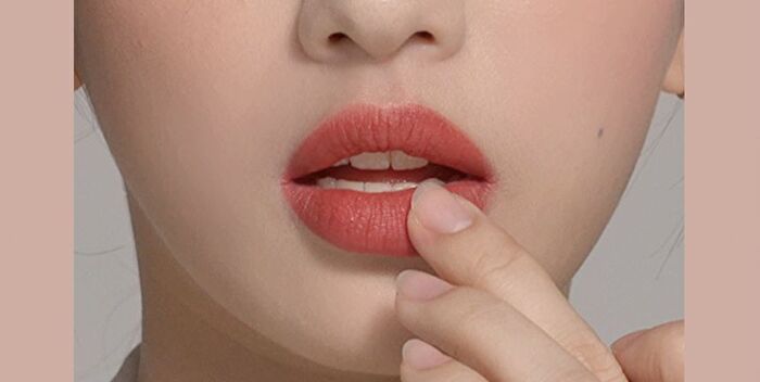 Black Rouge Wearable Velvet Lipstick - 5 Colors - #WL02 Fuchsia Rosy