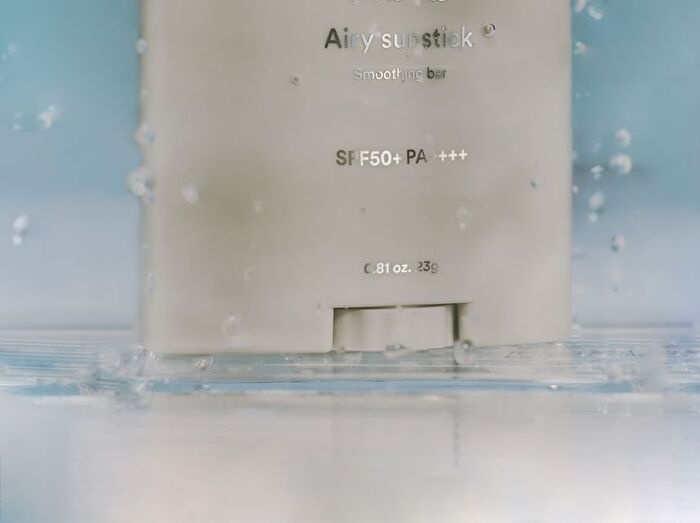 Airy Sunstick Smoothing Bar - 23g