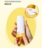 Carezone Light Fit Velvet Sun Stick - 39g