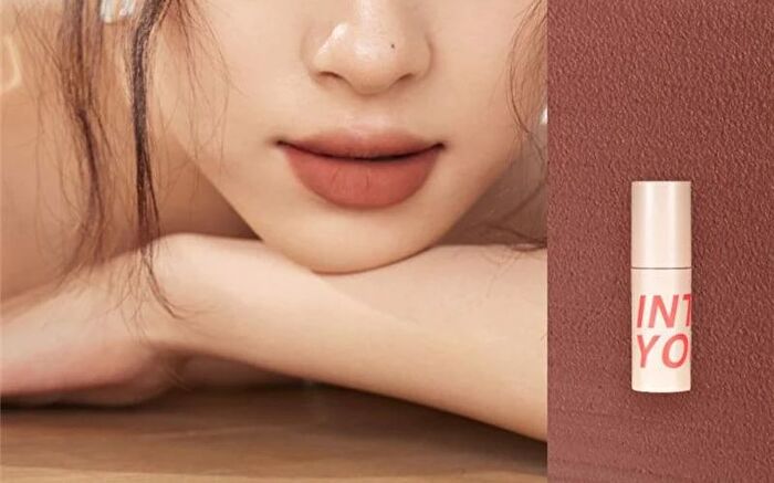 Into You Airy Lip & Cheek Mud - 3 Colors (W4-W6) - #W4 Rose Nude - 1.8g