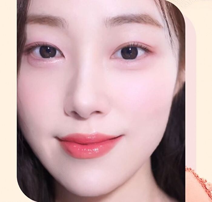Glow-C Volume Contour - 3 Colors - #01 Peach Coral Beam
