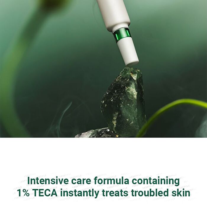 SKIN1004 Madagascar Centella Tea-Trica Spot Cream - 20ml