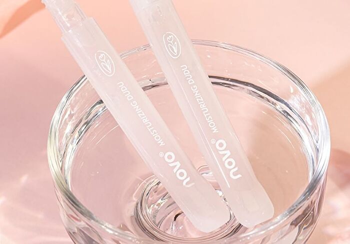 Moisturizing DuDu Lip Oil - 3 Colours - 02# Peach (Light Pink) - 2g