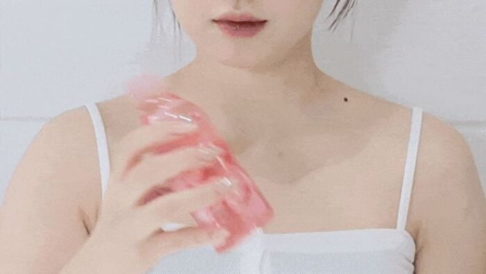 glow Guava Facial Treatment Cleanser - 190ml