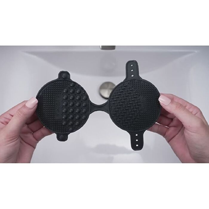 Palmat Silicone Makeup Brush Cleaner - Palm Sized (Black)