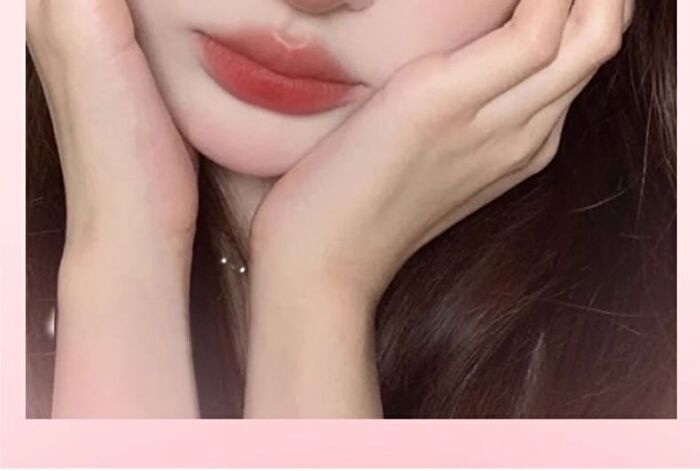 Hold Live Velvet Cloud Lip Glaze (1-4) - #H02 Strawberry - 3.1g