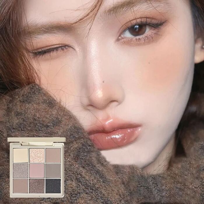 Gogo Tales Collection Palette - Ash Grey - #G01 Ash Grey - 11.7g