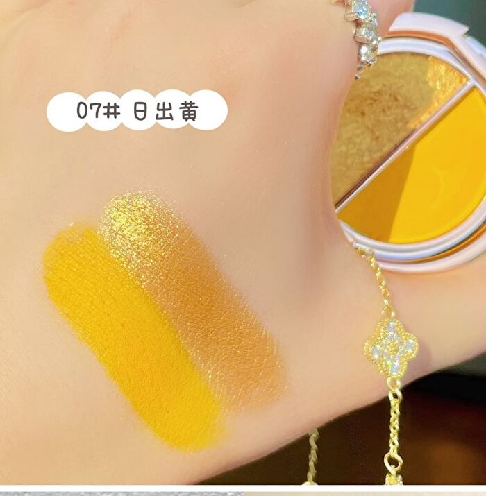 Matte & Pearl Double Effect Charm Eyeshadow - 10 Shades - 01 Orange - 4g