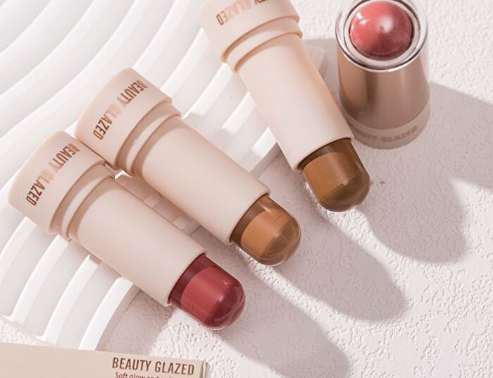 Soft Glow & Radiance Cream Blusher Stick - 6 Shades - 101 Sky Pink - 7g