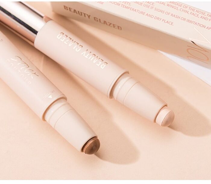 Highlighter & Contour Double-Headed Stick - 3 Shades - 102 Natural & Light Brown - 3.6g