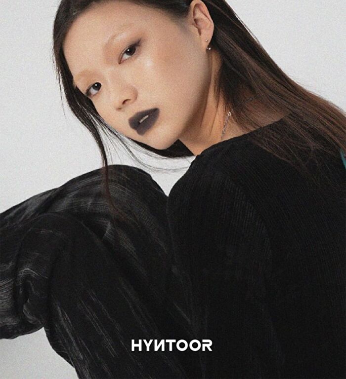 Hyntoor Reverse Macaron Lip Glaze - 6 Colors - Naked Coffee - 3.2g