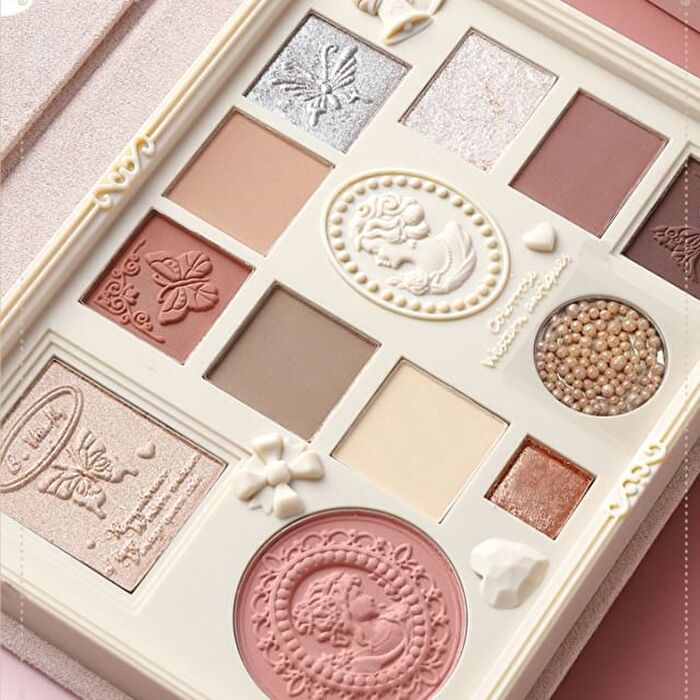 Colorrose Lace Embossed Western Antique Makeup Palette - 4 Types - CR1087 - 23g