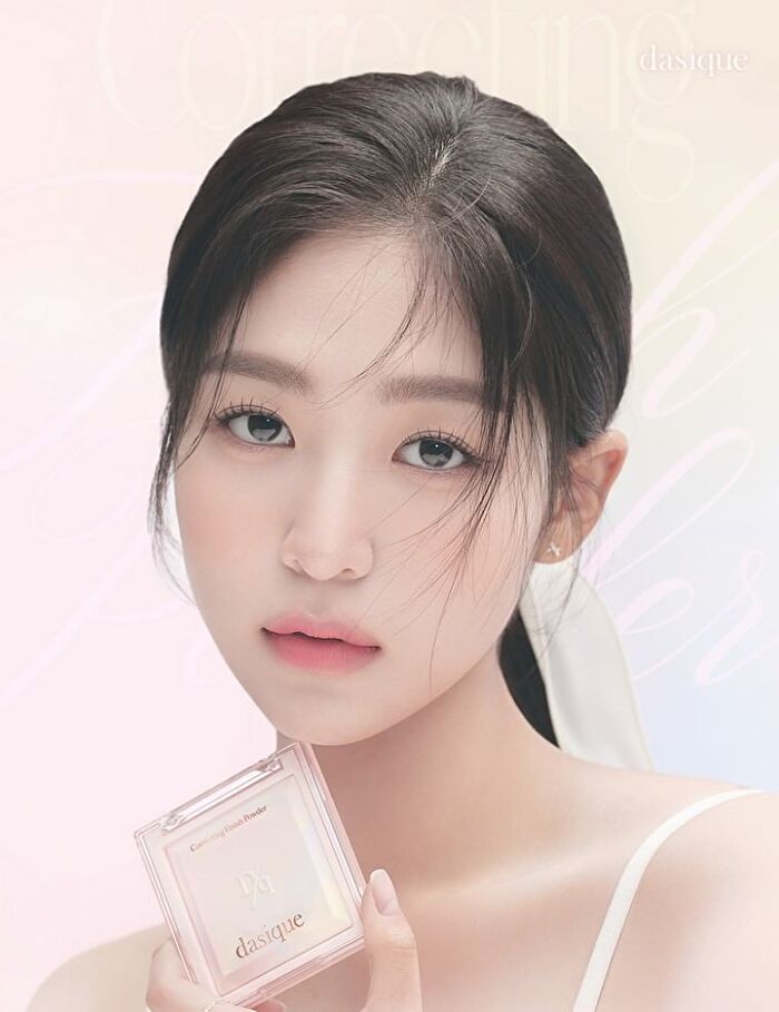 Correcting Finish Powder - 2 Colors - #02 Milky Light