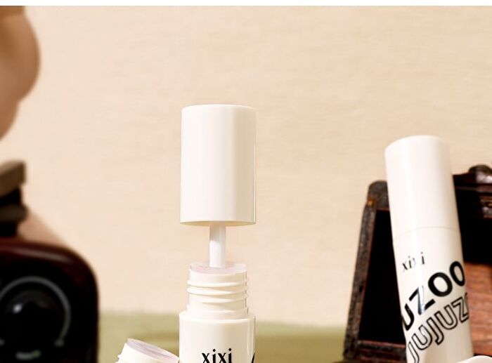 Mousse and Smoothing Lip Mud -54-55 - #04 - 1.8g