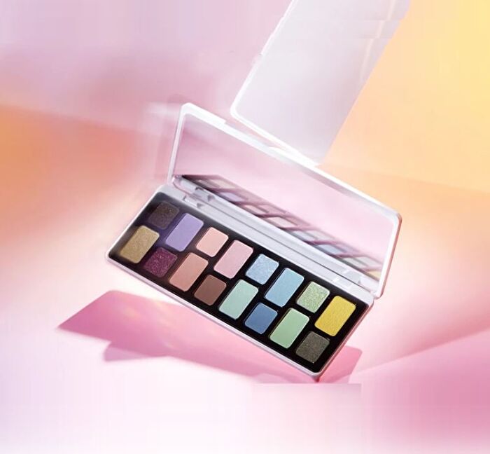 16 Color Eyeshadow Palette - Light Atmosphere - #Light Atmosphere