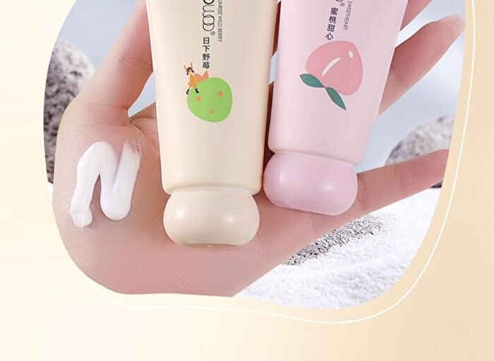 Wodwod Moisturizing Fragrance Hand Cream - 3 Flavors - 02# Quiet Pine Forest - 60g