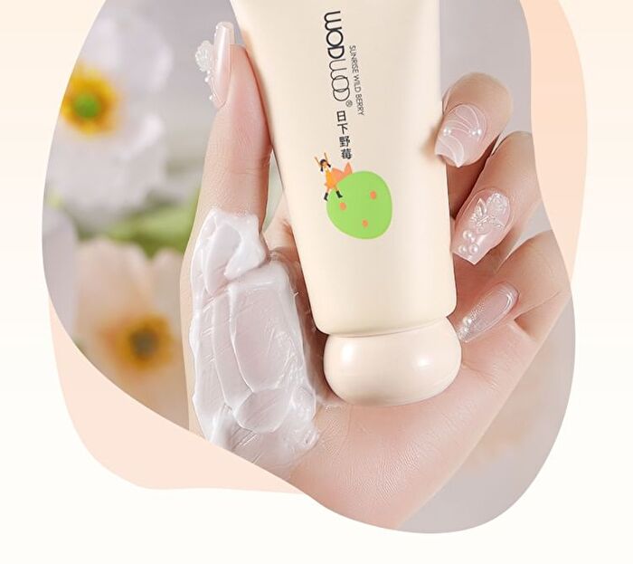 Wodwod Moisturizing Fragrance Hand Cream - 3 Flavors - 02# Quiet Pine Forest - 60g