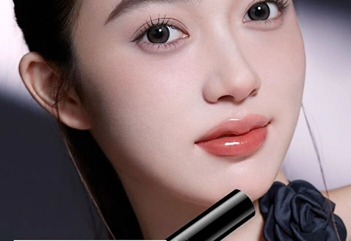 Dual-Ended Raincoat Lipstick - 6 Colors - D03 Moonlight Amber (3.5g & 2.5g)